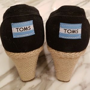 Tom's Black Wedge Shoes worn once. Size 11